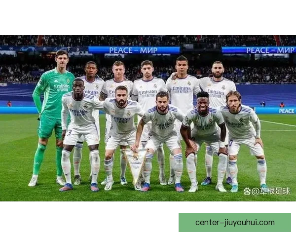 欧冠加时赛前体能分配策略对比赛走势与胜负影响研究关键阶段球队轮换与节奏控制分析